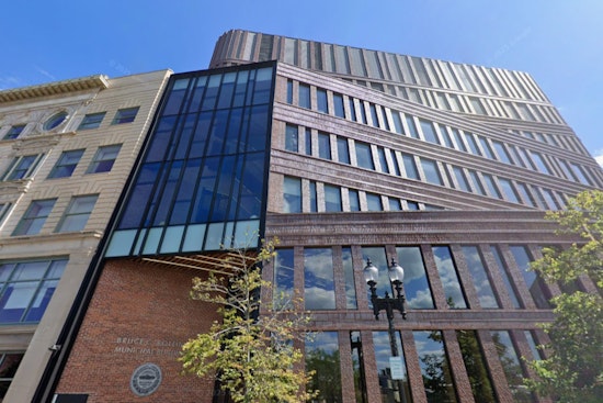 Report Highlights Contrast Between Suburban and Urban School Conditions in Massachusetts