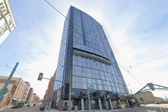 Riverfront French Invasion, Cassis Lands In Milwaukee’s Third Ward