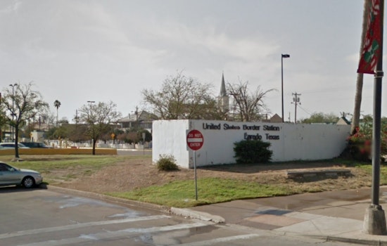 Roses And Coke As Laredo Agents Nab $6.8 Million Hidden In Flower Truck