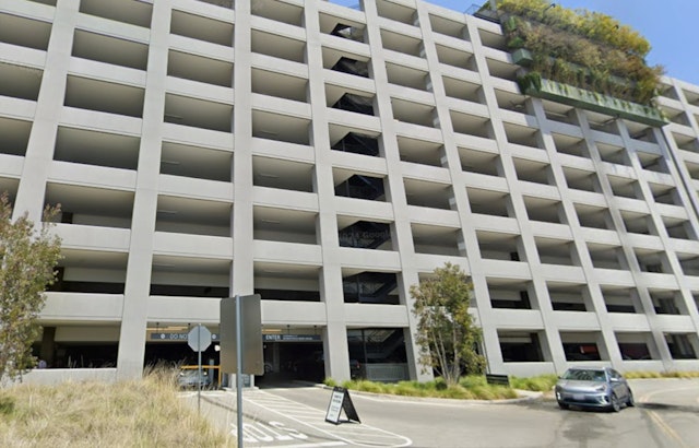 Row DTLA Parking Lot Gets Axed For 1,000 New Apartments