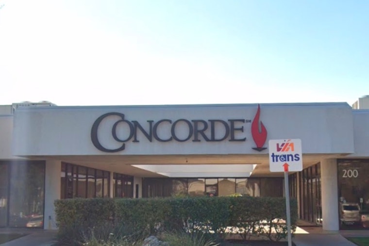 San Antonio Kids Crowd Campus As Free Dental Clinic Books Up Fast