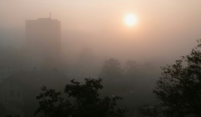 San Antonio Wakes In A Fog, Then Cranks Up To Springtime Heat