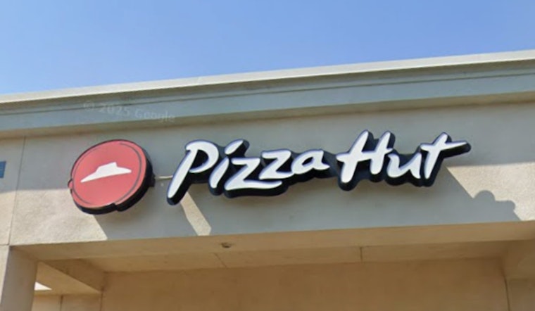 San Diego Insider Dishes Why Pizza Hut Is Axing 250 U.S. Stores