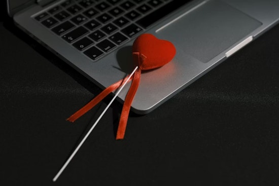 San Francisco Singles Get Catfished by Code as AI Romance Scams Explode