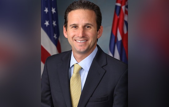 Schatz Rolls Out 4.1% Federal Pay Bump As Wage Gap Widens