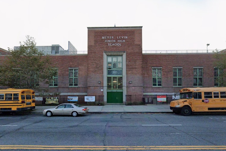 School Safety Agent Stabbed While Intervening in Student Fight in East Flatbush, Brooklyn