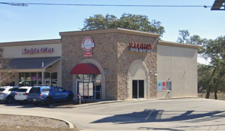 Scooter’s Sign Vanishes as Pit Stop Cafe Takes The Wheel Near Boerne