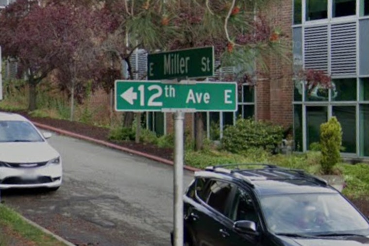Seattle Fire Crews Swarm 12th Ave E For Residential Blaze