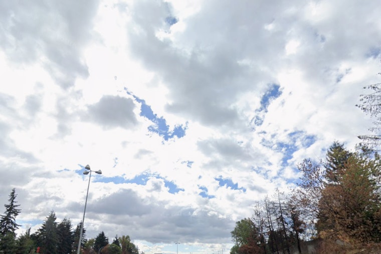 Seattle Snags One-Day Sunbreak Before Friday Soaker Rolls In