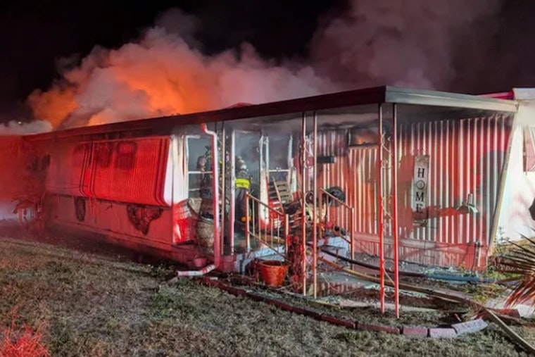 Sebring Manufactured Home Blaze Leaves 2 Dead, 1 Airlifted In Late-Night Chaos