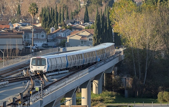 SF Singles Jam Valentraine Train In Rush For Love