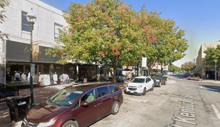 Shorty's Rolls Into Downtown McKinney With Coneys, Burgers And Booze