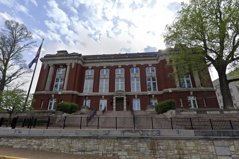 Show-Me Showdown: Missouri High Court Smacks Down HOA Solar Ban