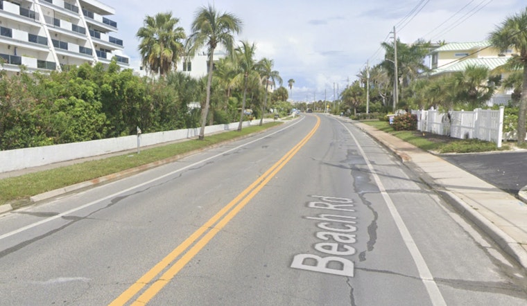 Siesta Key Beach Access Turn Kills Cyclist In Bike Lane