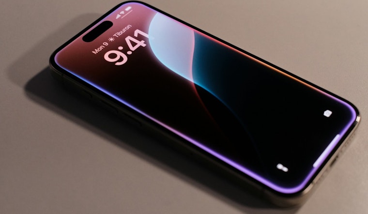 Siri on the Hook: Chicago Judge Lets Millions Sue Apple Over Voiceprints