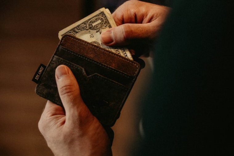 Six Figures And Still Middle Class, Louisiana’s Harsh New Paycheck Reality