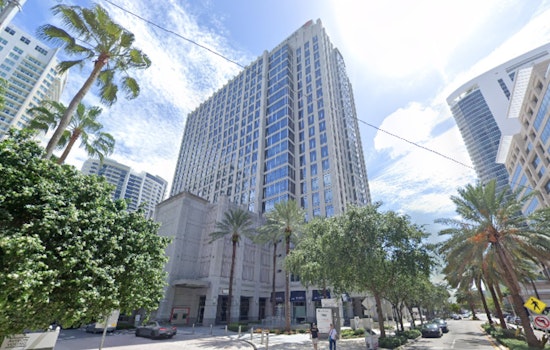 Skinny Louie Smashburgers Sizzle Into Downtown Fort Lauderdale