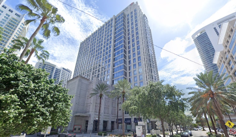 Skinny Louie Smashburgers Sizzle Into Downtown Fort Lauderdale