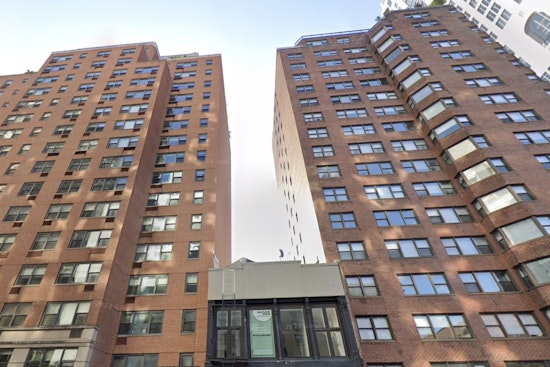 Skinny New UES Condo Tower Muscles Into Third Avenue Skyline