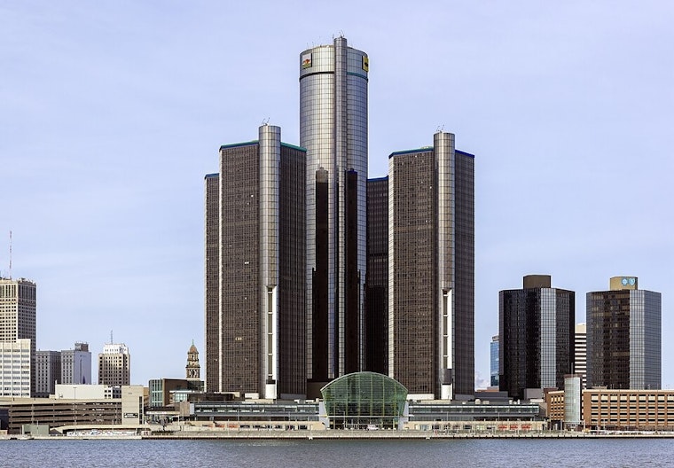 Sky-High Highlands Sets 2027 Last Call Atop Detroit’s RenCen