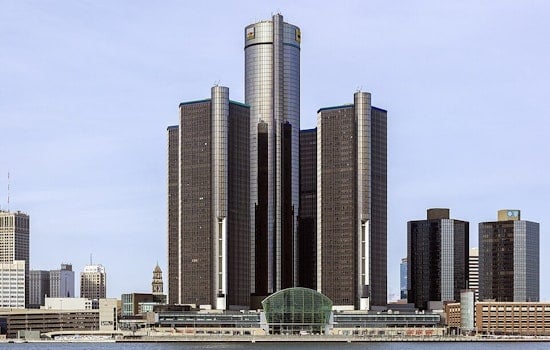 Sky-High Highlands Sets 2027 Last Call Atop Detroit’s RenCen