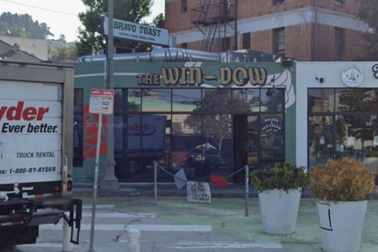 Smashburger Hotspot the Win-Dow Muscles Into Montana Ave This Spring