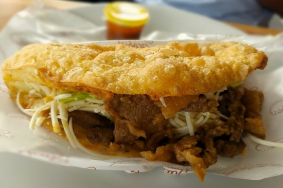 Smashburger Tacos Make Waves At Ruby's On Ocean Beach
