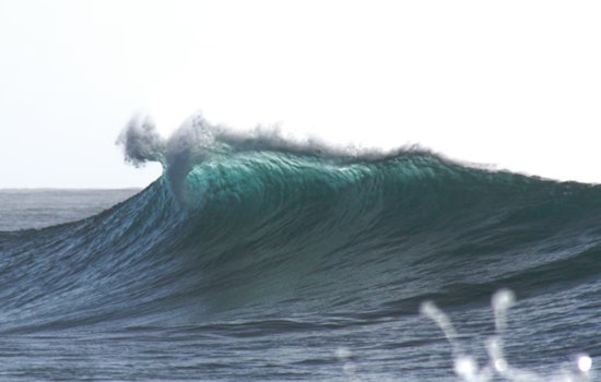 Sneaker Waves Stalk South Oregon Coast As Beach Warning Kicks In