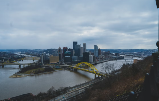 Snow And Stiff Winds Put Pittsburgh’s Morning Drive On Thin Ice