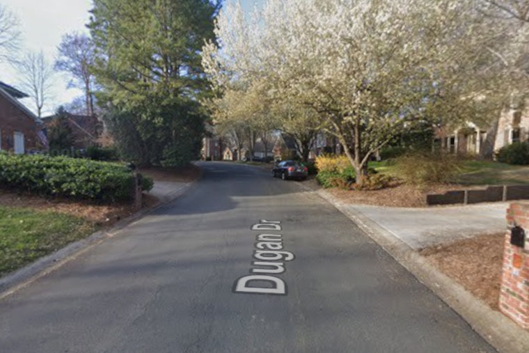 South Charlotte Garage Blaze Jolts Dugan Drive Before Dawn