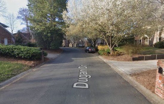 South Charlotte Garage Blaze Jolts Dugan Drive Before Dawn