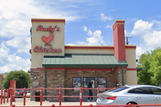 South Dallas In Mourning As Rudy’s Chicken Serves Its Last Basket
