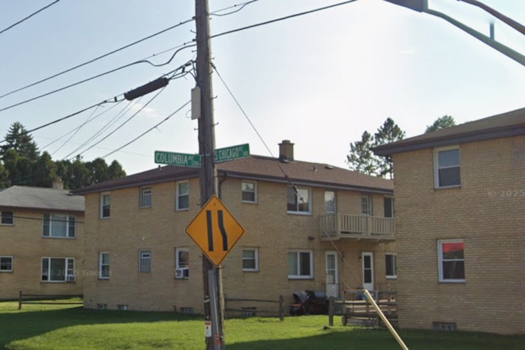 Late-Night Columbia Manor Blaze Knocks Out Power, Displaces Dozens