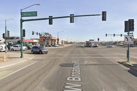 South Phoenix Park Gun Struggle Leaves Man Dead, Officer Wounded
