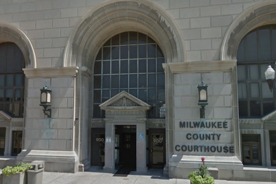 South Side Bus Stop Slaying: Milwaukee Man Who Killed Teen Faces Life Sentence