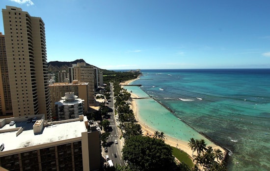 Spam Takes Flight Over Waikīkī In Nighttime Block-Party Blowout