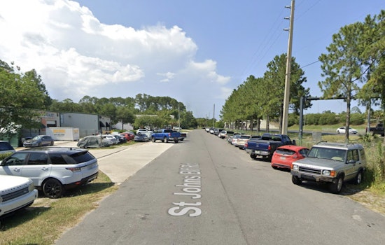 St. Johns Bluff Hit-And-Run Chase Ends In Gunfire, Jacksonville Man Shot In Abdomen
