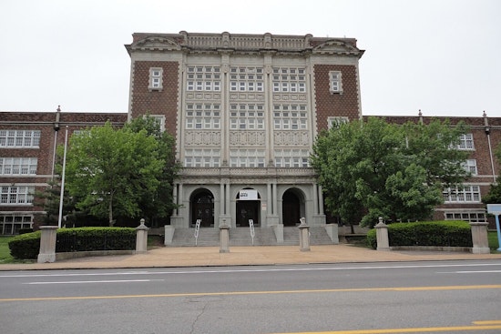 St. Louis Schools Consider Hitting Snooze on Early High School Start Times