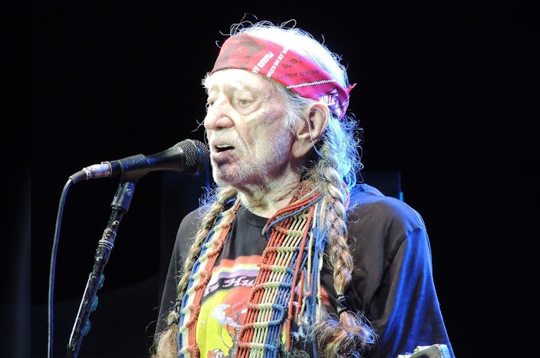 St. Vincent, Lukas Nelson Lead Star Stampede At Willie Nelson’s Luck Ranch Reunion