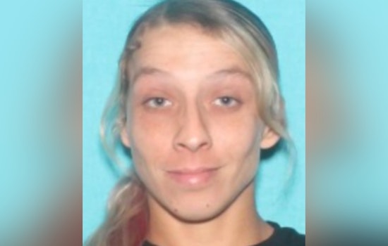 Stanton Road Knife Attack, NOPD Hunts Suspect With Children Present