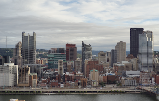 Steel City Buckles Up As Light Snow And Wind Roll In