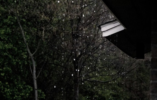 Stormy Smackdown as Rain, Thunder and Gusty Winds Slam Sacramento