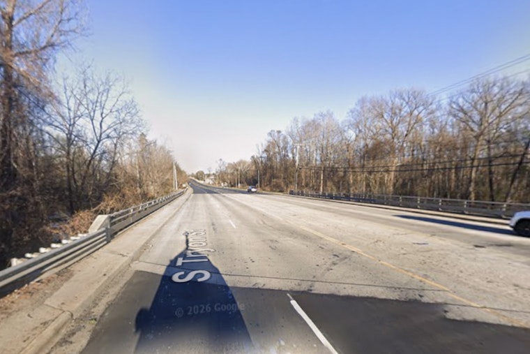 Sugar Creek Stink as 571,000-Gallon Sewage Spill Rattles Southwest Charlotte