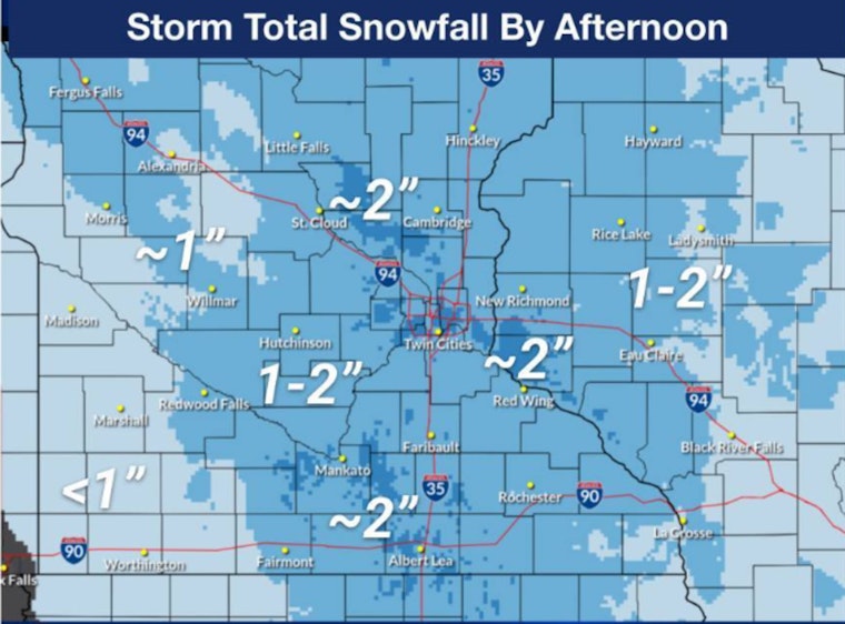 Sunday Fog and Flurries Snarl Minneapolis Commute