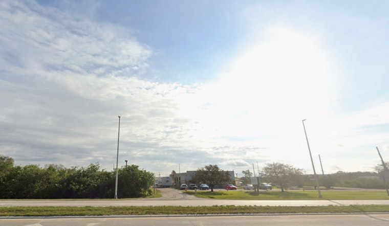 Tampa Wakes To Sunny Chill As Winds Stoke Fire Risk