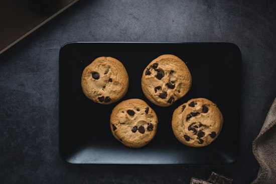 Tacoma Cookie Craze Cove’s Pop Up Plots Leap From Market Tent to Bakery