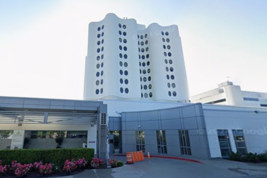 Tacoma Nurses Rip ICE Guards Over 'Atrociously Unsafe' St. Joseph's Care