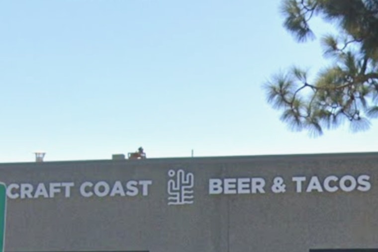 Tacos Under the Arch: Craft Coast Taps New Encinitas Spot