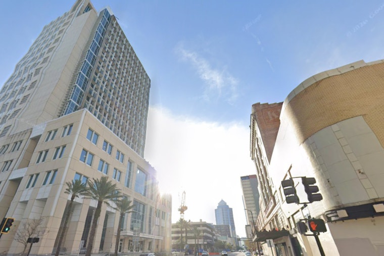Tampa Wakes In A Swamp Of Fog, Then Bakes In Afternoon Heat
