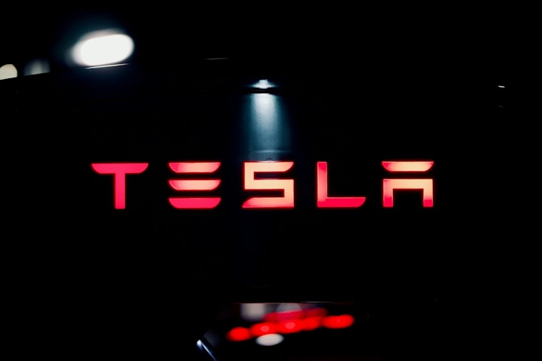 Tesla Trail Leads Cops To Suspect In Loris Roadside Killing